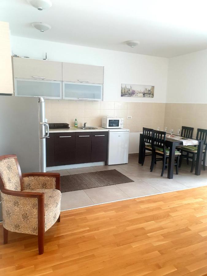 בודווה City & Sea Apartments חדר תמונה